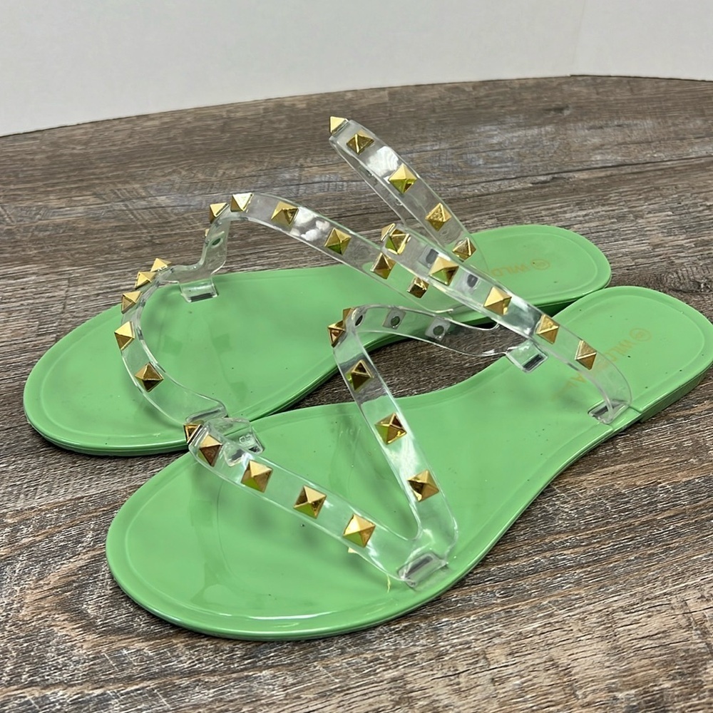 Wild Diva Gold Studded Translucent Strap Green Sandals Size 8